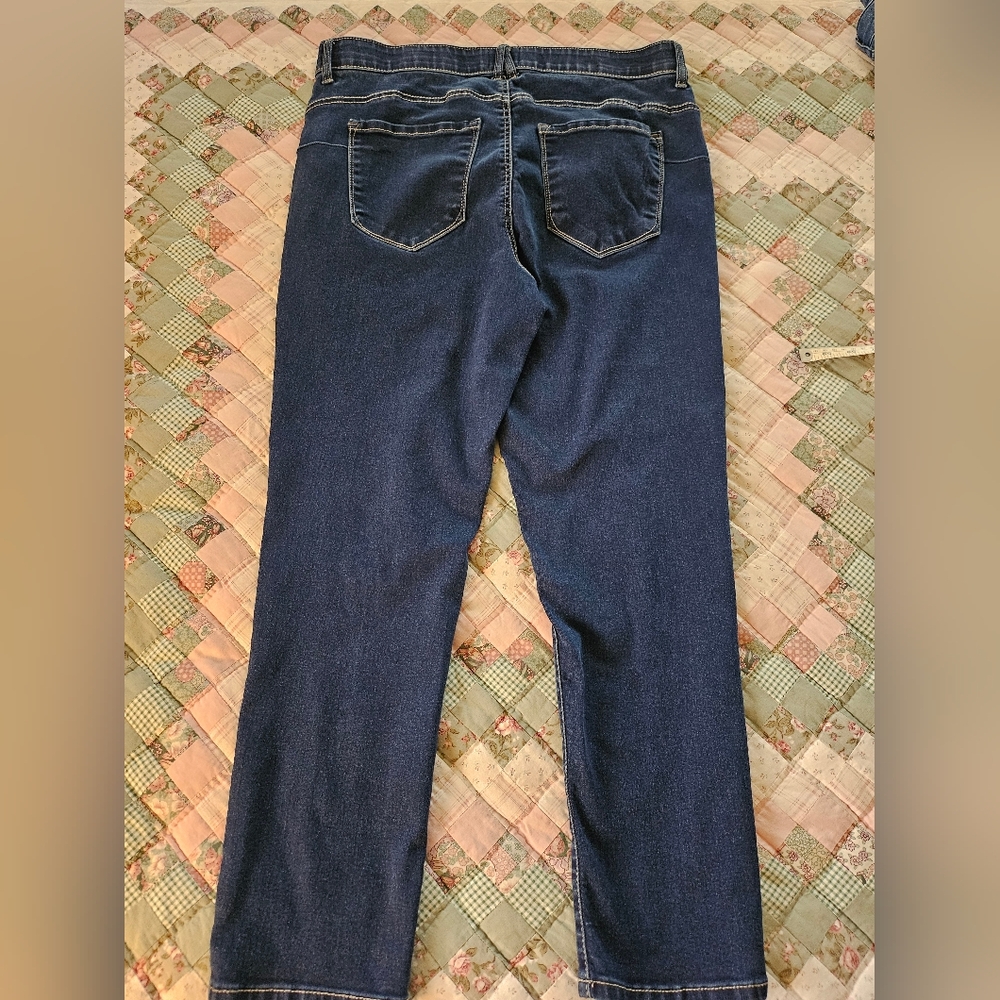 Angels High Rise Skinny Jeans W/ Comfort Waistband-  16/33 - Picture 2 of 7